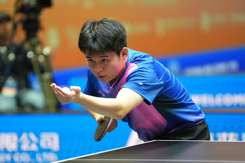 加盟的是西 加盟的是西